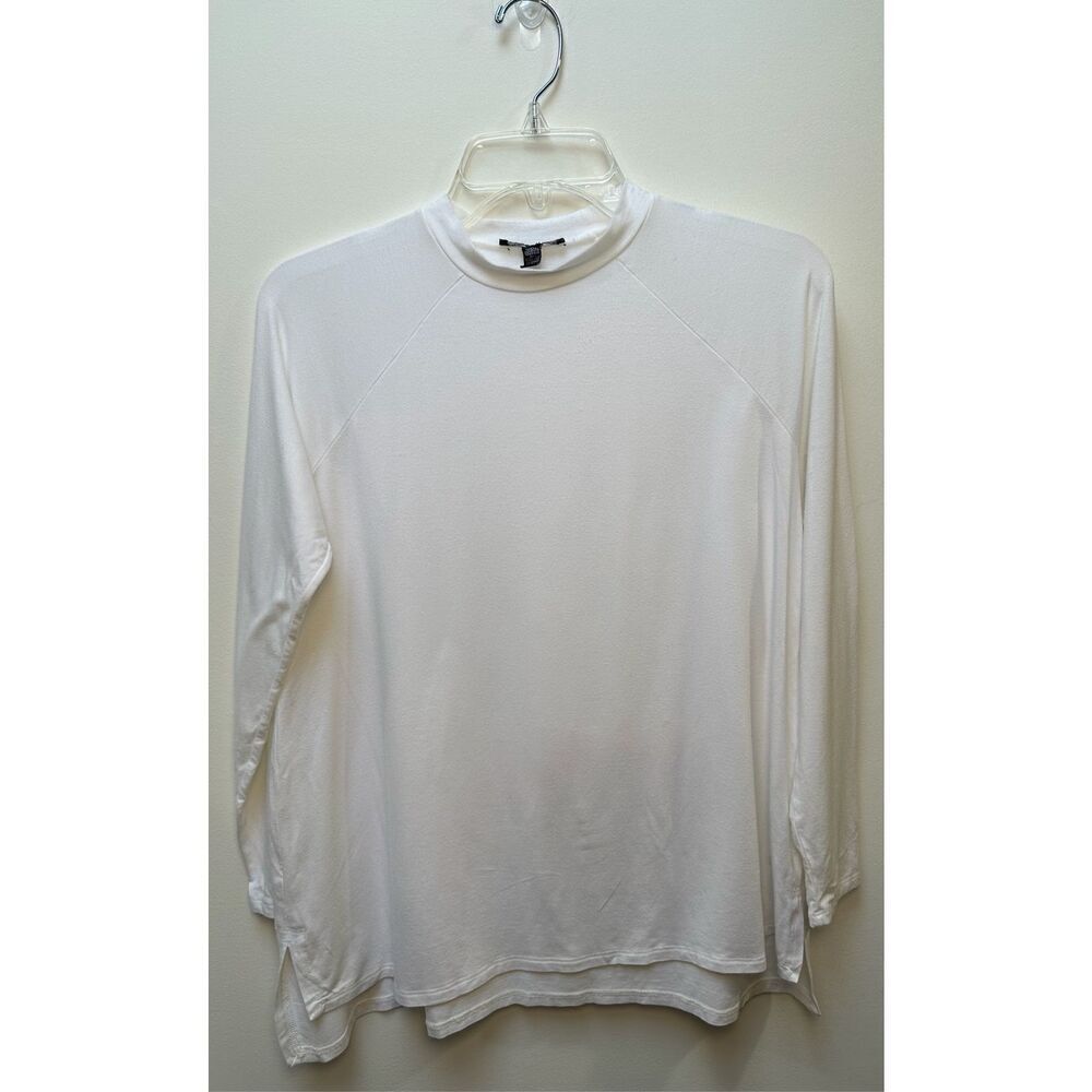 Eileen Fisher women’s long sleeve white top size XS. #44-1607